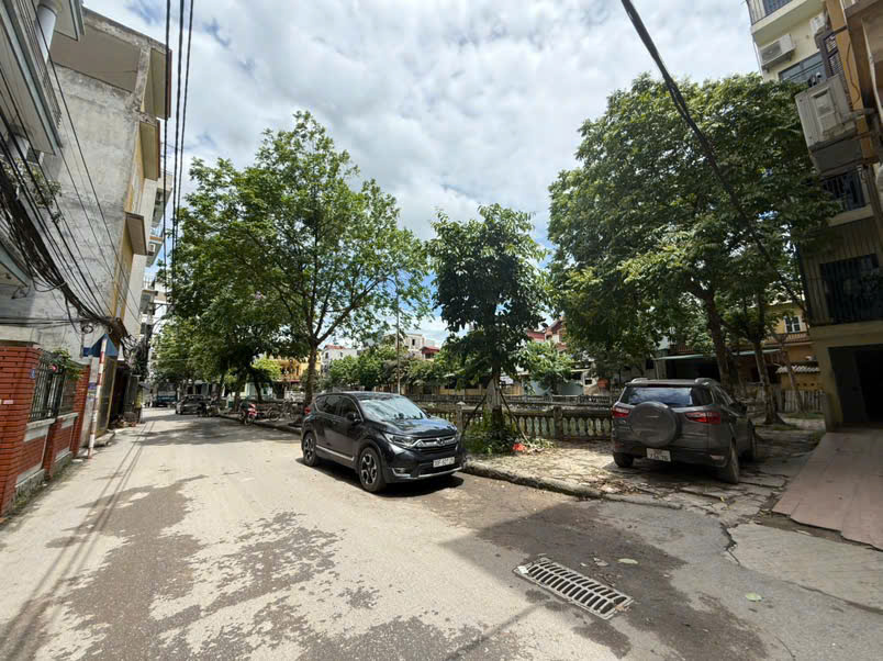BÁN NHÀ TÂY MỖ, 2 MẶT THOÁNG, VÀI BƯỚC CHÂN ĐẾN VINCOM TÂY MỖ